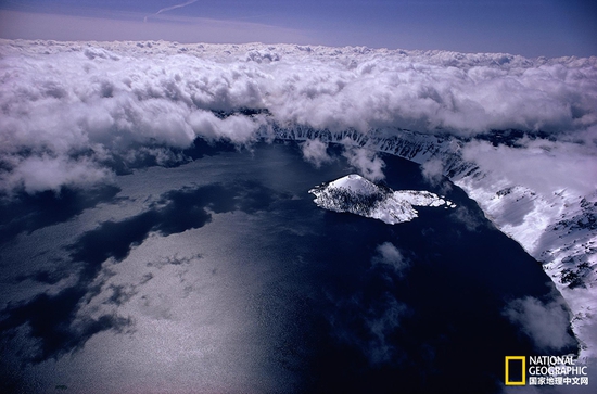 火山口湖國家公園，俄勒岡州攝影：Sam Abell，國家地理創意版