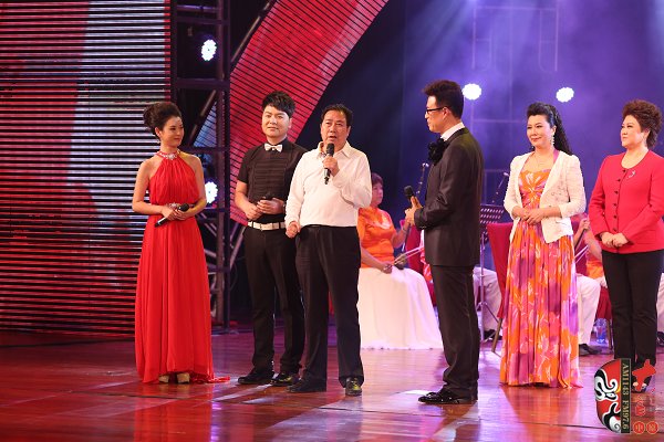 采訪中國(guó)劇協(xié)副主席、河南省劇協(xié)主席、河南省豫劇院院長(zhǎng)李樹(shù)建