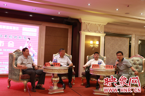 國際男排對抗賽-商丘站（中國國家隊和哈薩克斯坦國家隊）新聞發布會在鄭州隆重舉行