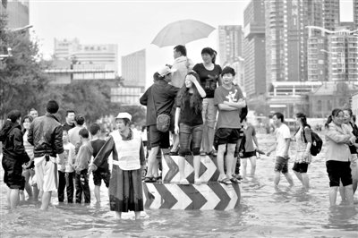 住建部：擬用10年改變各地“逢雨看?！睜顩r
