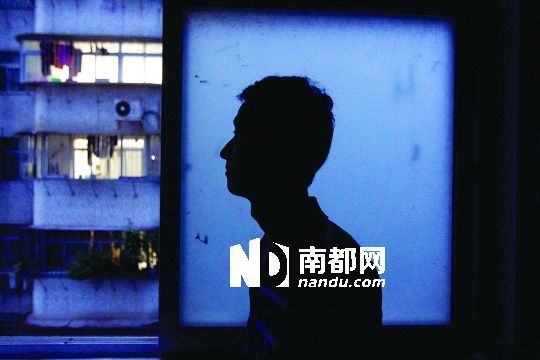 崔先兵的生活已走上正常軌道，對于失去自由的那一年高墻生活，他不愿回憶。