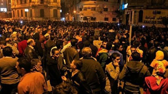 埃及法庭撤銷穆巴拉克“參與殺害示威者”控罪引發(fā)抗議 埃及法庭撤銷穆巴拉克“參與殺害示威者”控罪引發(fā)抗議