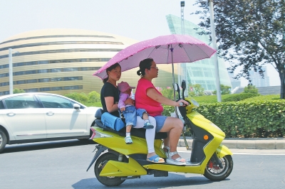 大暑時(shí)節(jié)，戶外更需防暑。