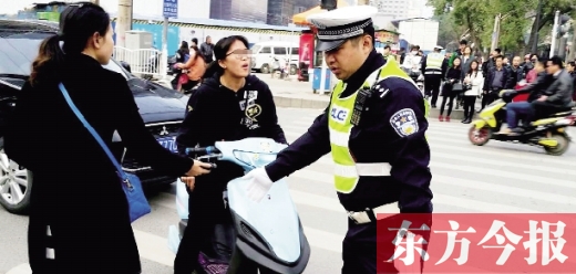 昨日，鄭州市交巡警“百日行動”首日