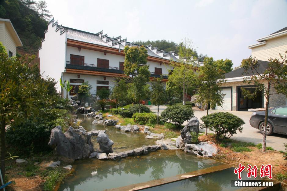 浙江村支書豪華別墅 浙江村支書豪華別墅