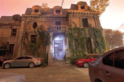 探秘！北京"鬼樓"內部