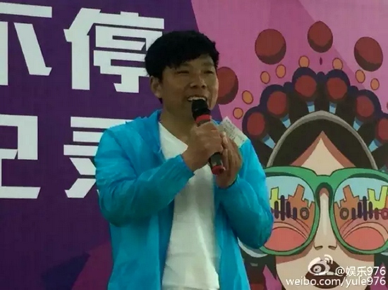 見證挑戰的戲迷代表陳紅森講述自己和戲曲的故事、見證歷史時刻的心情。