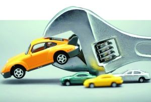 國慶節起，由國家質檢總局發布的《家用汽車產品修理、更換、退貨責任規定》(簡稱汽車“三包”)將正式實施。不少業內人士表示，汽車“三包”政策的落實，二手車市場或將得以“洗牌”。