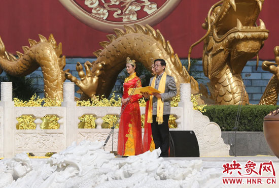 省委副書記、省政協(xié)主席葉冬松致歡迎詞。映象網(wǎng)記者 邵恰 攝