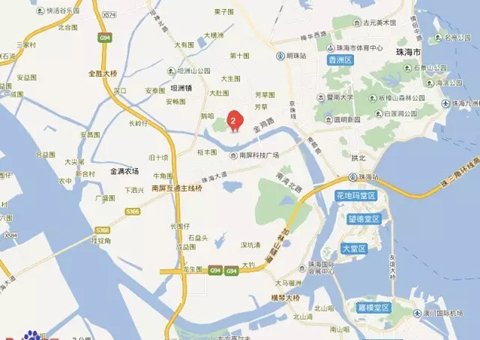 以此前的格力康樂園為例。在2005年，格力電器就已出資2億元，建立員工生活區——格力康樂園。該生活園區建筑面積達12萬平方米以上，可容納員工10000多人。后來，斥資4億的康樂園二期也已經投入使用。